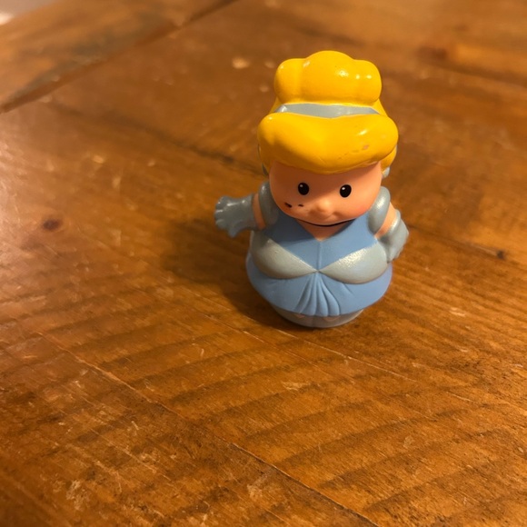 Fisher Price Little People Cinderella as is - Picture 2 of 7